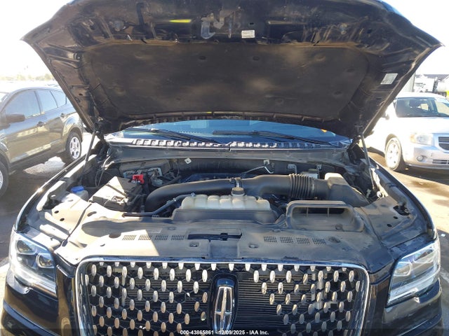 5LMJJ3TG3PEL04702 Lincoln Navigator Black Label L