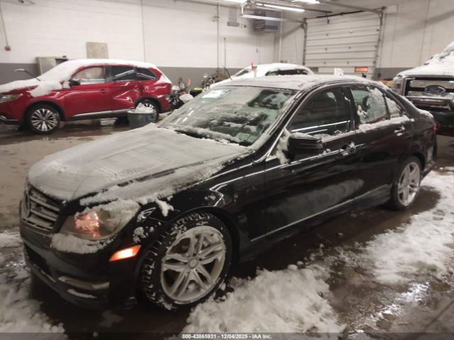 2014 MERCEDES-BENZ C 250 WDDGF4HB1ER309401 Photo 1