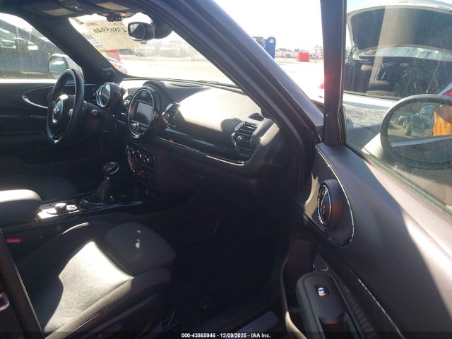 2016 MINI CLUBMAN WMWLN9C57G2E48454 Photo 4