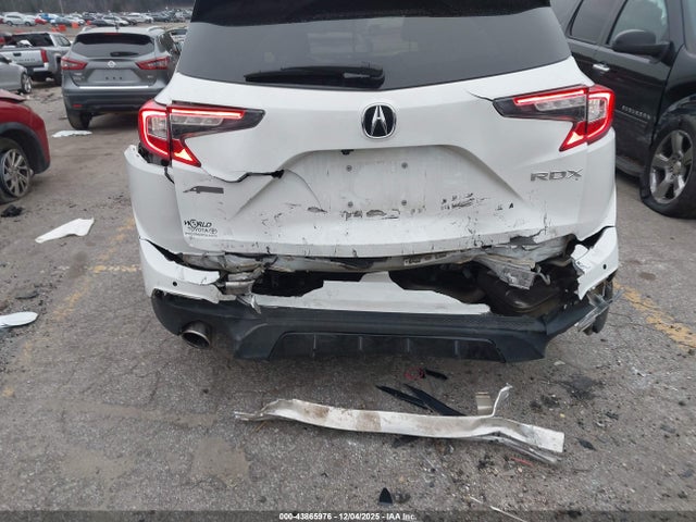 2022 ACURA RDX 5J8TC1H62NL002147 Photo 5