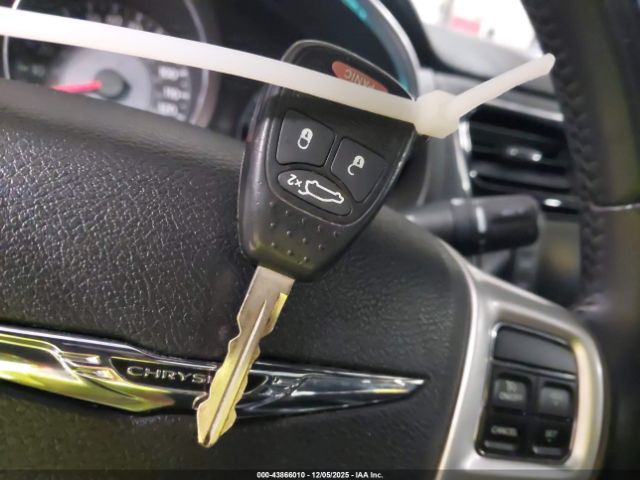 2013 CHRYSLER 200 1C3CCBBB4DN773131 Photo 10