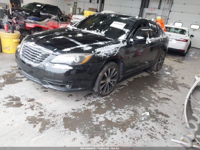 2013 CHRYSLER 200 1C3CCBBB4DN773131 Photo 1