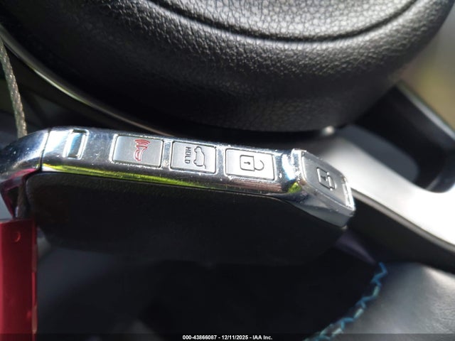 KNDCE3LC1N5489928 KIA Niro Ex Premium
