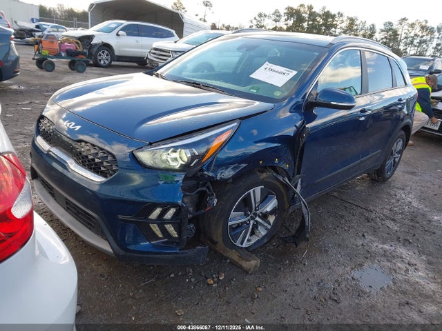 KNDCE3LC1N5489928 KIA Niro Ex Premium