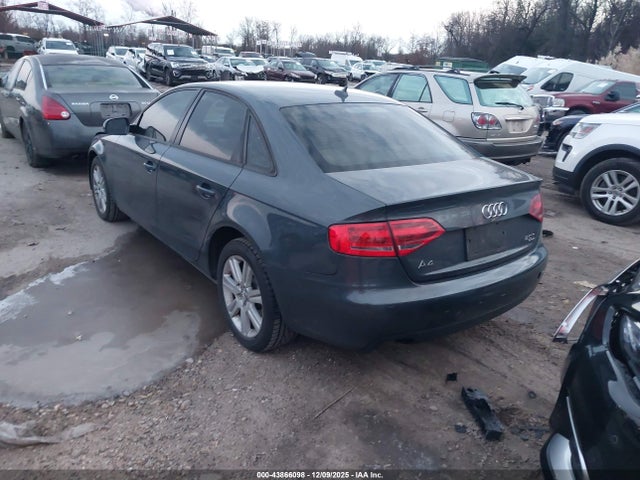 2011 AUDI A4 WAUBFAFL0BN022159 Photo 2