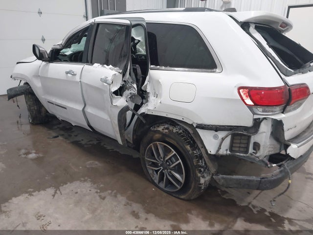 2021 JEEP GRAND CHEROKEE 1C4RJFBG8MC621492 Photo 2