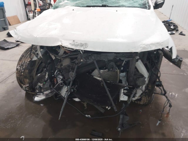 2021 JEEP GRAND CHEROKEE 1C4RJFBG8MC621492 Photo 5