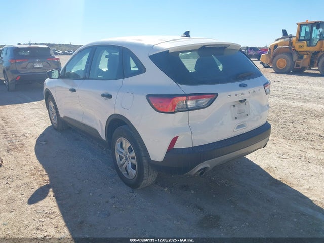 2022 FORD ESCAPE 1FMCU0F67NUB48901 Photo 2