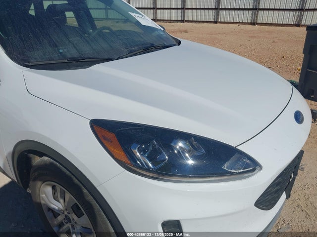 2022 FORD ESCAPE 1FMCU0F67NUB48901 Photo 5