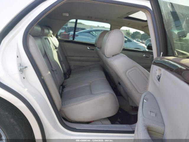 2011 CADILLAC DTS 1G6KD5E65BU141278 Photo 7