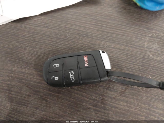 Chrysler 200 Limited 2016 1C3CCCAB3GN113805 Image 11