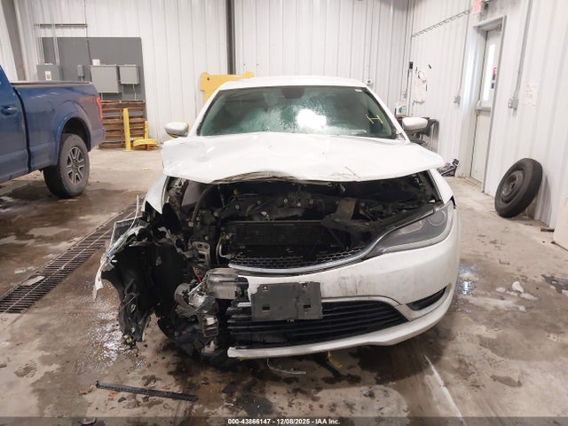 Chrysler 200 Limited 2016 1C3CCCAB3GN113805 Image 13