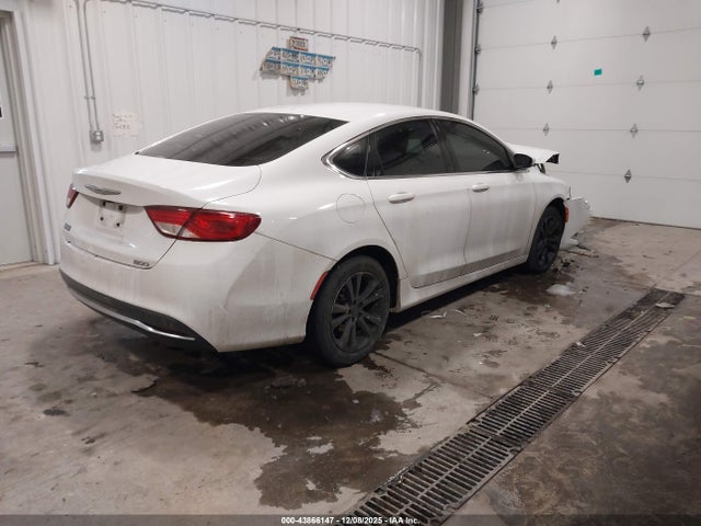 Chrysler 200 Limited 2016 1C3CCCAB3GN113805 Image 4