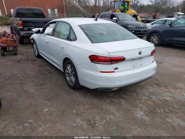 2021 VOLKSWAGEN PASSAT 1VWAA7A32MC011246 Photo 2