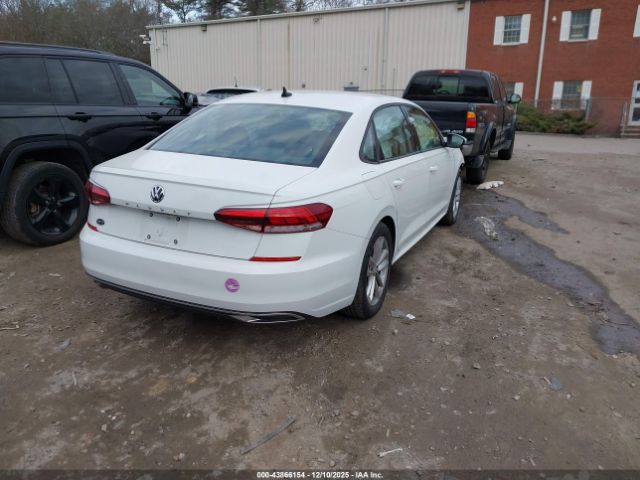2021 VOLKSWAGEN PASSAT 1VWAA7A32MC011246 Photo 3