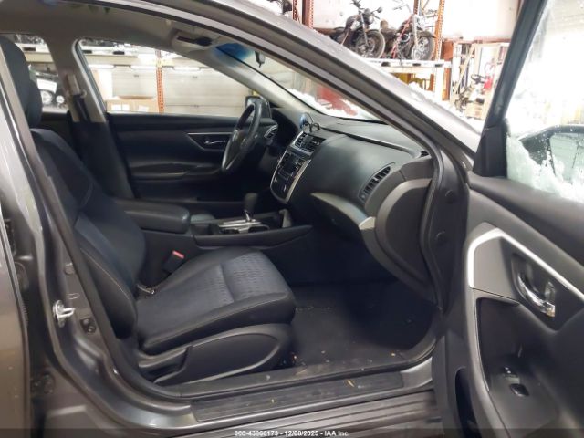 2016 NISSAN ALTIMA 1N4AL3AP1GN329799 Photo 4