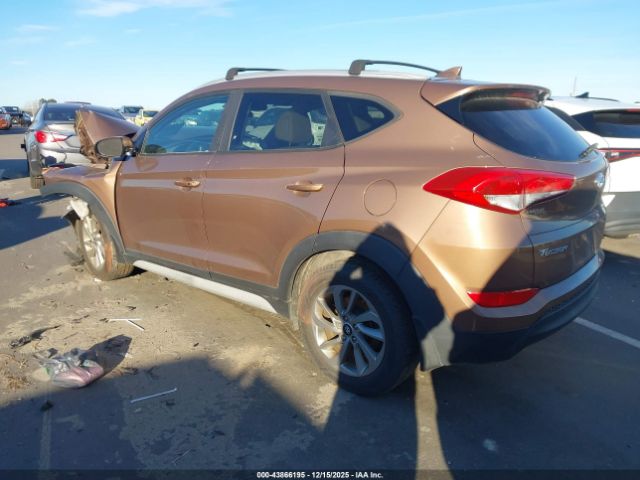 2017 HYUNDAI TUCSON KM8J3CA49HU430298 Photo 2
