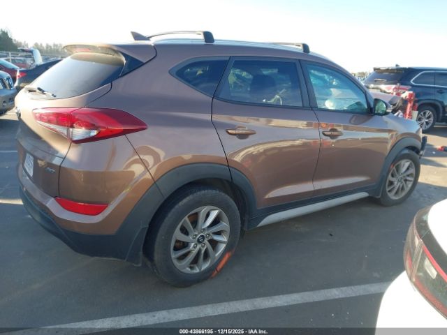 2017 HYUNDAI TUCSON KM8J3CA49HU430298 Photo 3
