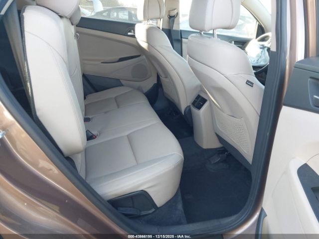 2017 HYUNDAI TUCSON KM8J3CA49HU430298 Photo 7