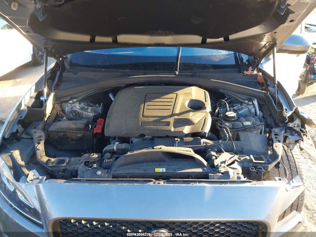 2020 JAGUAR F-PACE SADCJ2FX2LA662160 Photo 9