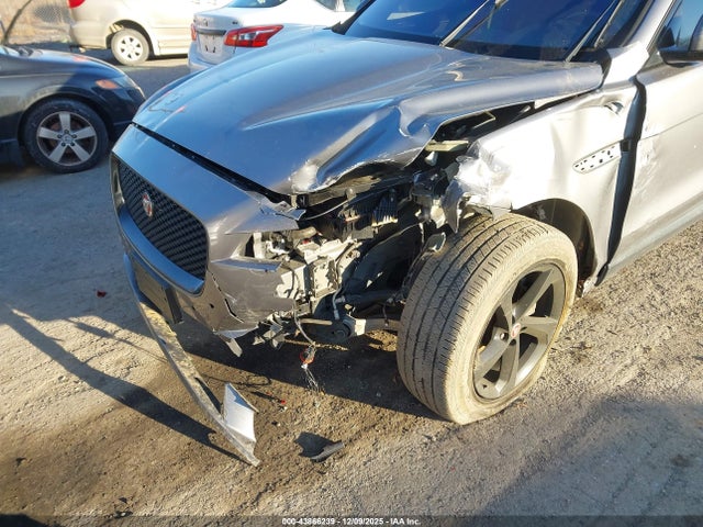 2020 JAGUAR F-PACE SADCJ2FX2LA662160 Photo 5