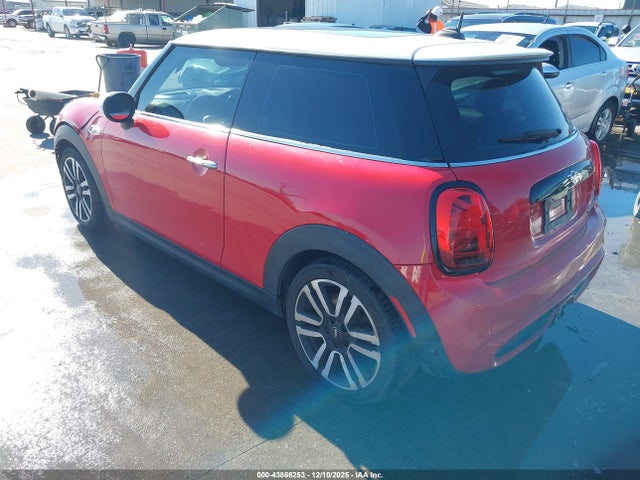 2021 MINI HARDTOP WMWXR5C05M2N59757 Photo 2