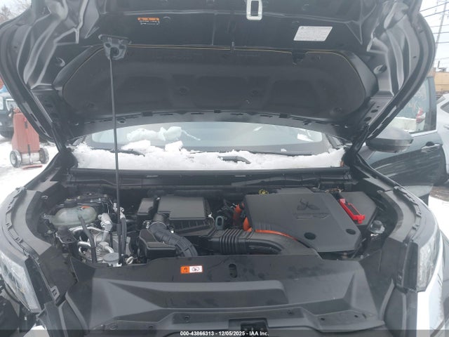 Продаж на аукціоні авто 2025 Mitsubishi Outlander Phev Sel S-awc, vin: JA4T5WA92SZ033640, номер лоту: 43866313