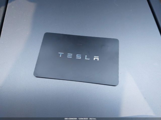 2026 TESLA MODEL Y 7SAYGDEDXTA471872 Photo 10