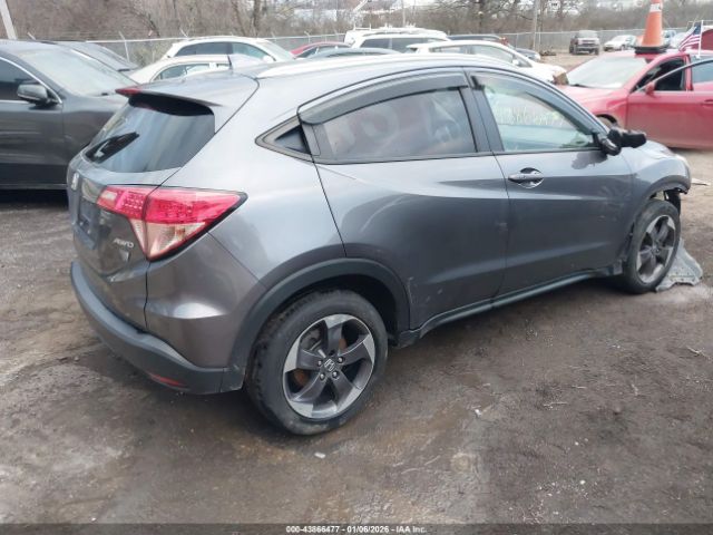 2018 HONDA HR-V 3CZRU6H76JM718080 Photo 3