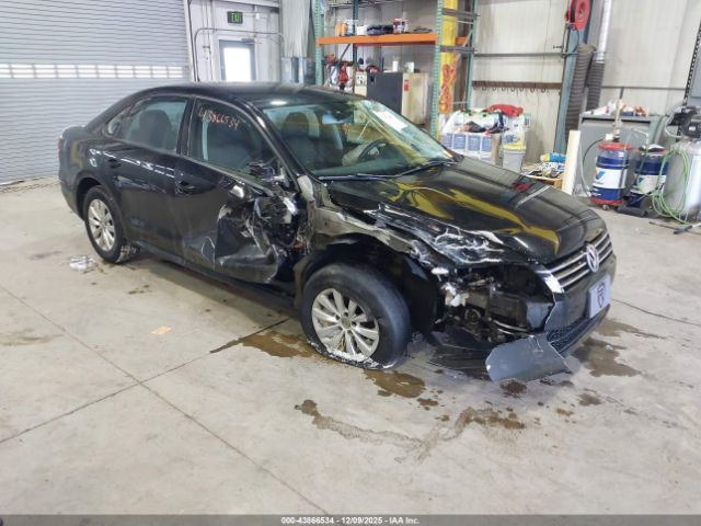 2012 VOLKSWAGEN PASSAT 1VWAP7A3XCC018300