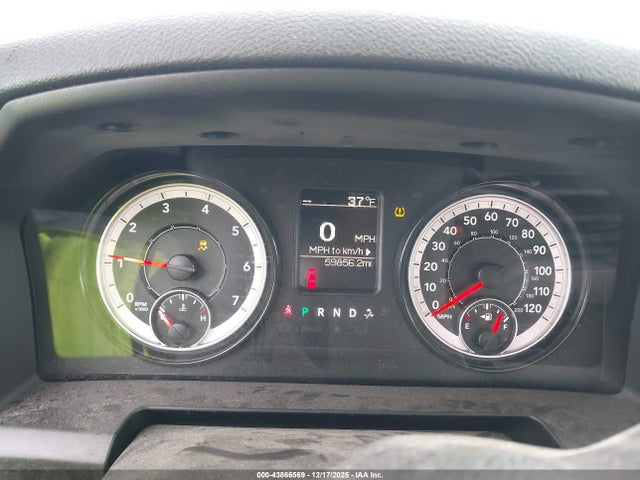 Продаж на аукціоні авто 2023 Ram 1500 Classic Tradesman  4x2 8' Box, vin: 3C6JR6DG1PG554942, номер лоту: 43866569
