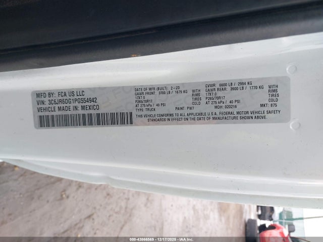 Продаж на аукціоні авто 2023 Ram 1500 Classic Tradesman  4x2 8' Box, vin: 3C6JR6DG1PG554942, номер лоту: 43866569