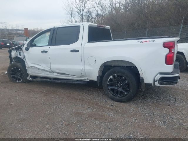 2023 CHEVROLET SILVERADO 1500 1GCPDBEK8PZ205550 Photo 2