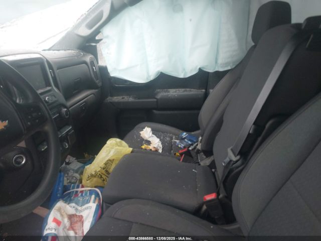 2023 CHEVROLET SILVERADO 1500 1GCPDBEK8PZ205550 Photo 4