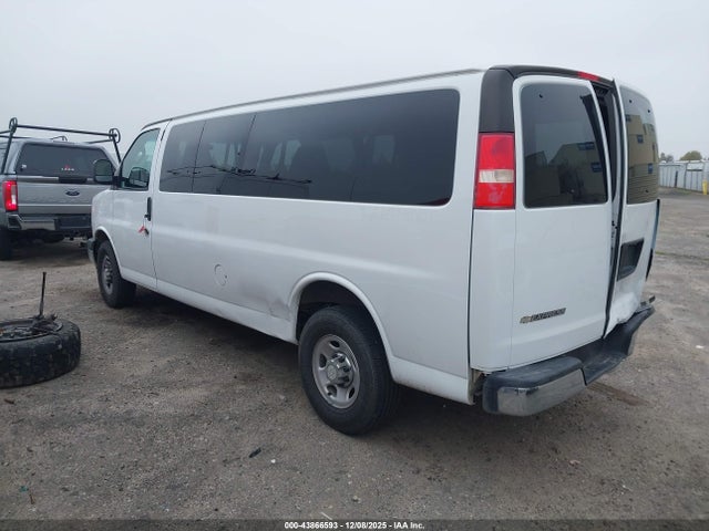 1GAZGPFG1H1131355 Chevrolet Express 3500 Lt