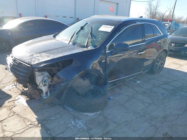 2019 CADILLAC XT5 1GYKNDRS1KZ272636 Photo 1