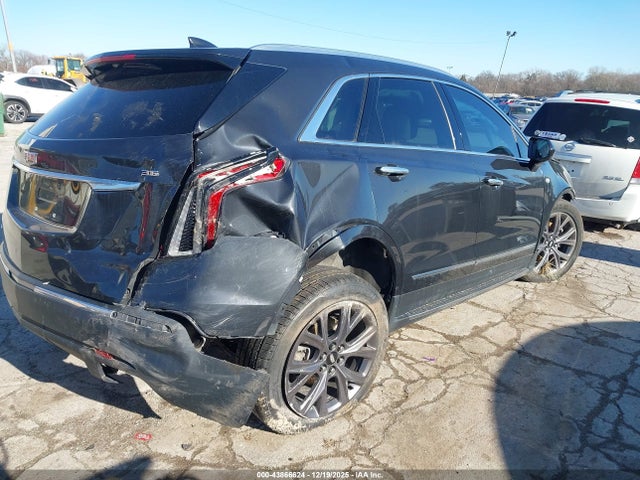 2019 CADILLAC XT5 1GYKNDRS1KZ272636 Photo 3