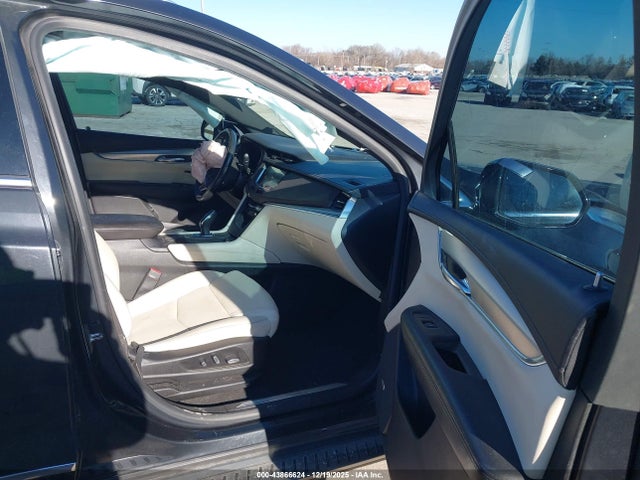 2019 CADILLAC XT5 1GYKNDRS1KZ272636 Photo 4