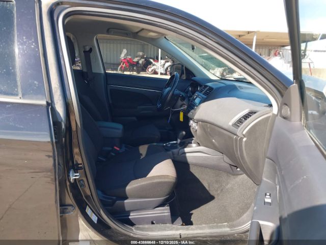 2017 MITSUBISHI OUTLANDER SPORT JA4AP3AU9HZ042171 Photo 4