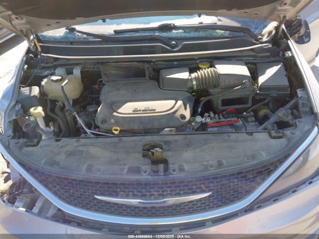 2020 CHRYSLER VOYAGER 2C4RC1DG1LR176819 Photo 9