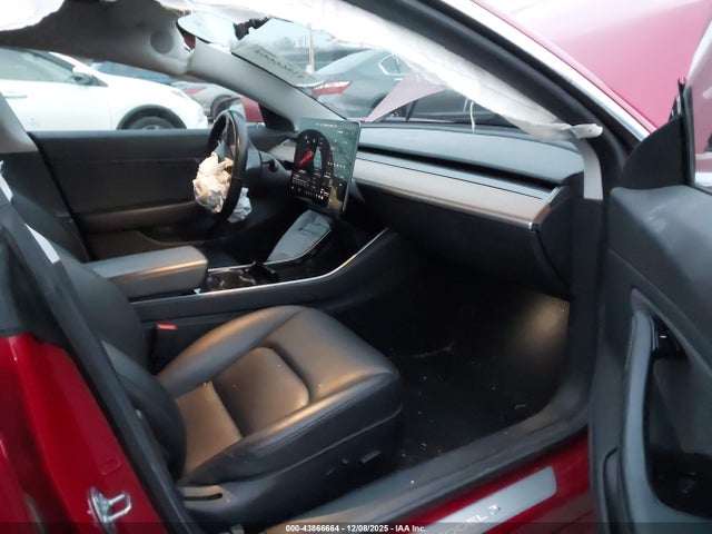 2018 TESLA MODEL 3 5YJ3E1EA6JF027602 Photo 4