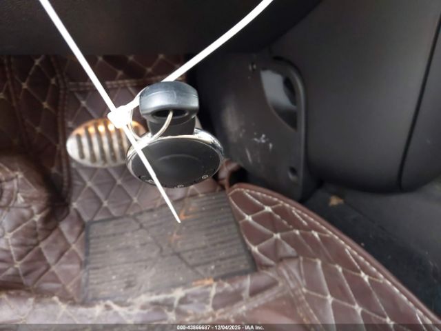 2008 MINI COOPER S CLUBMAN WMWMM33588TP87351 Photo 10