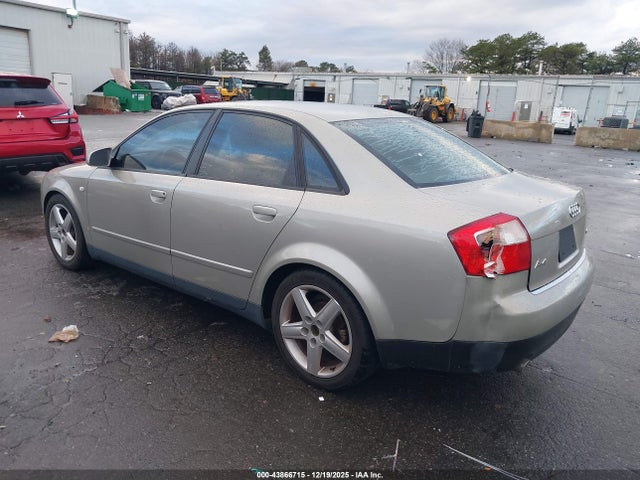 2004 AUDI A4 WAUJC68E44A118628 Photo 2