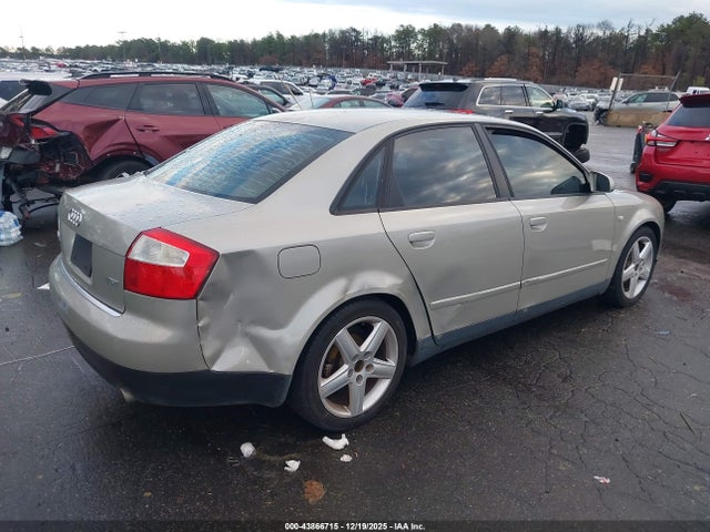 2004 AUDI A4 WAUJC68E44A118628 Photo 3