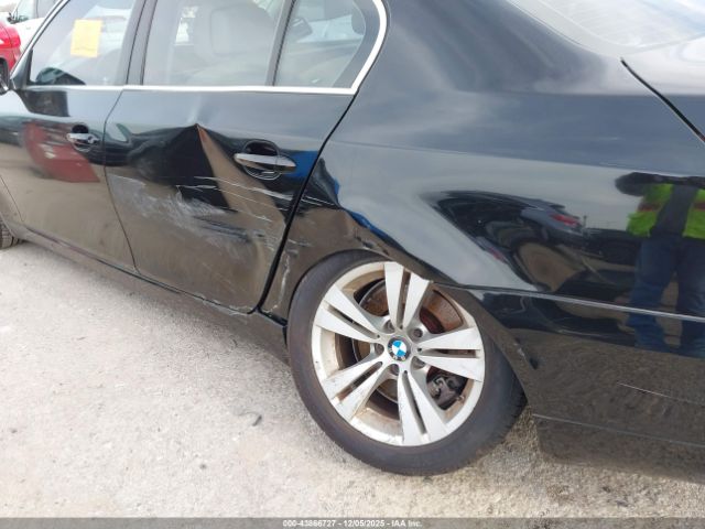 2010 BMW 528I WBANU5C50AC365516 Photo 5