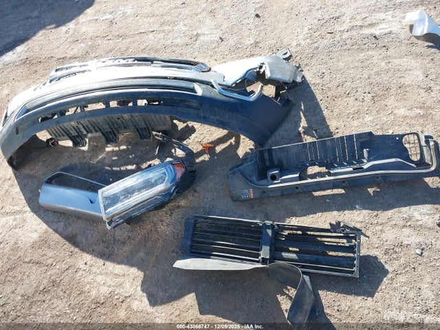 43866747 :رقم المزاد ، 1GKKNKL49PZ151014 vin ، 2023 Gmc Acadia Fwd Sle مزاد بيع