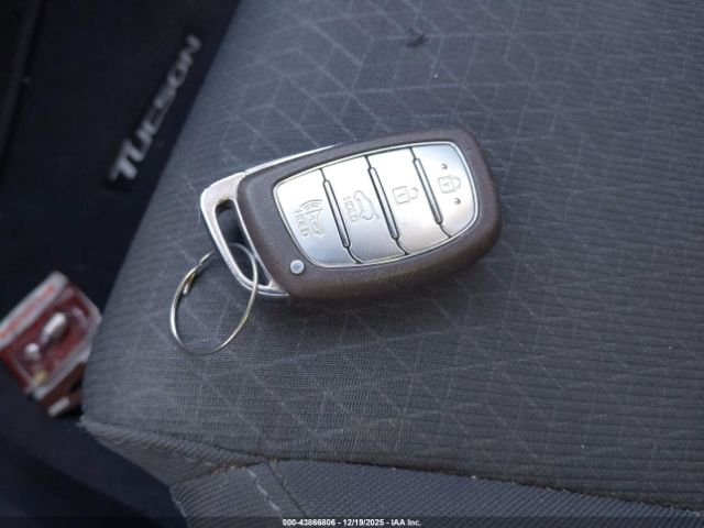 2017 HYUNDAI TUCSON KM8J33A29HU474851 Photo 10