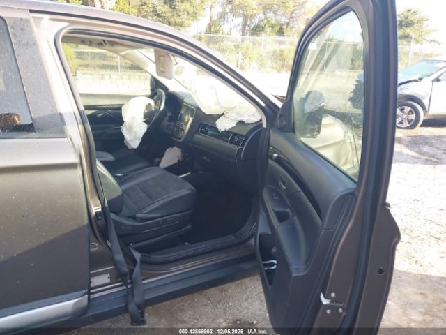 2019 MITSUBISHI OUTLANDER JA4AD3A37KZ006387 Photo 4