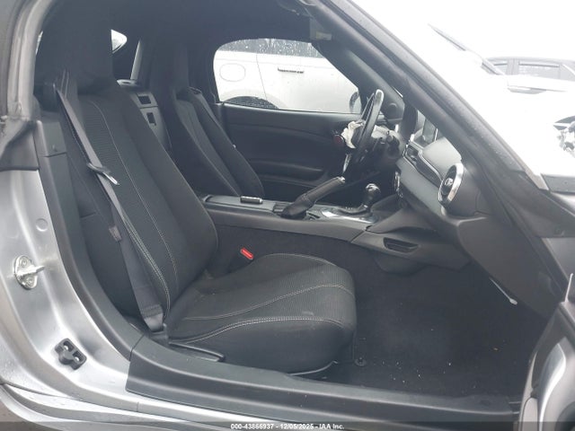 2017 FIAT 124 SPIDER JC1NFAEK8H0128077 Photo 4