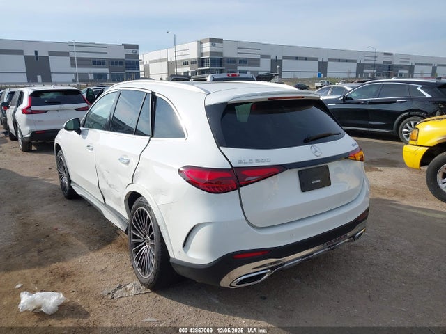 2024 MERCEDES-BENZ GLC 300 W1NKM4HB3RF178756 Photo 2